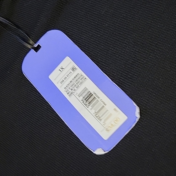 NWT black skirt - Picture 2 of 4